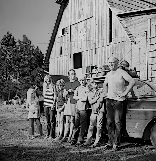 kesey+family Pleasant Hill copy Enlarged copy